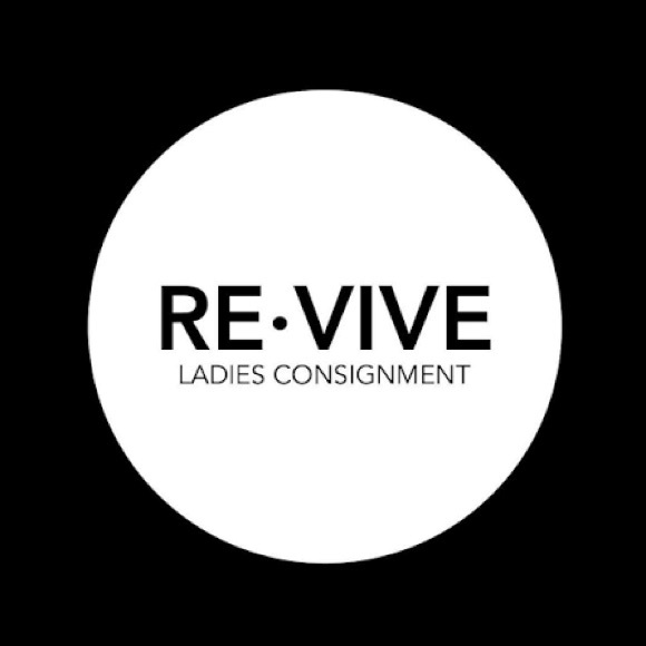 Meet your Posher, Revive Ladies Consignment - Picture 1 of 4